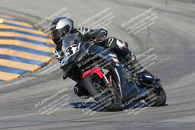 media/Feb-03-2024-SoCal Trackdays (Sat) [[767c60a41c]]/1-Turns 9 and 10 (940am)/